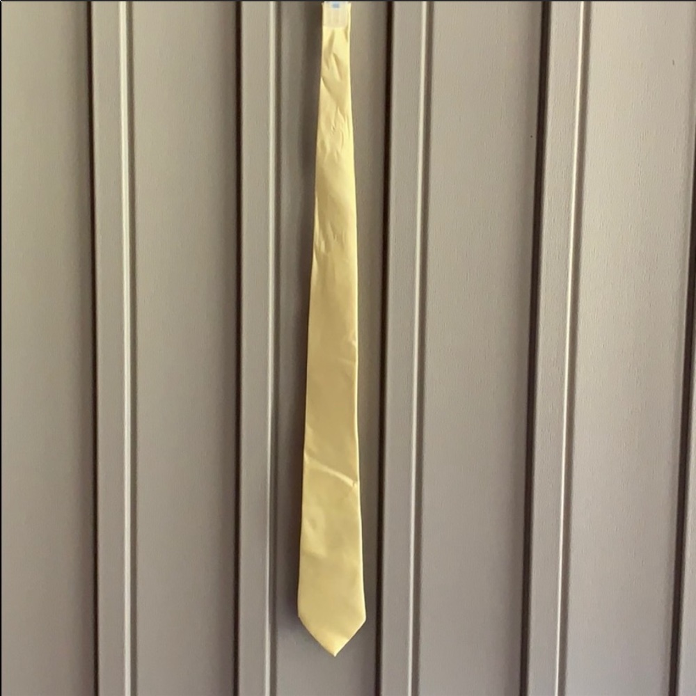 Stafford Yellow Tie